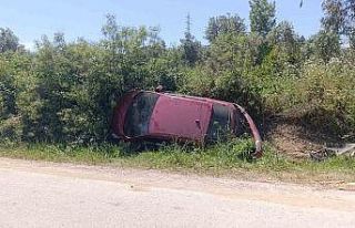 Kazanın ardından otomobilini bırakıp giden sürücüye...