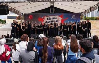 KBÜ’de öğrenci kulüpleri şenliği coşkuyla...