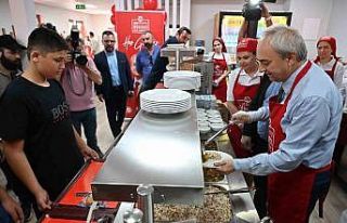 Kepez’de Öğrenci Kent Lokantası hizmete girdi