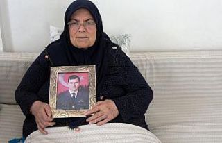 Kilisli şehit annesi, Anneler Günü’nde acı ve...