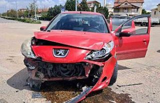 Kırıkkale’de iki otomobil çarpıştı: 1 yaralı