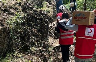 Kızılay ekibinden arama çalışmalarına katılanlara...