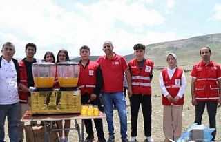 Kızılay’ın yaylada düzenlediği bahar şenliği...