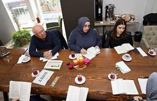 Kocaeli’de "Okuyan Şehir Kulübü" kitapseverleri...
