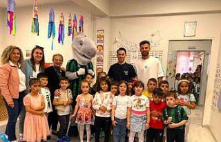 Kocaelispor, okul ziyaretlerini tamamladı