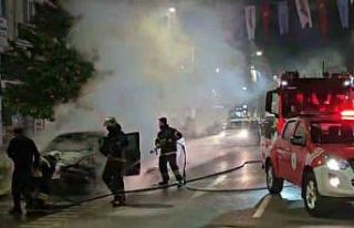 Kontağı çevirir çevirmez otomobil yanmaya başladı