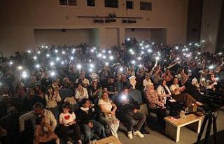 Körfez’de en güzel şarkılar anneler için