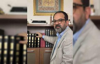 Köseoğlu’ndan yeni kitap: ‘Arasta’da Bir Zaman...