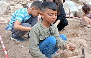 Küçük arkeologlar işbaşında