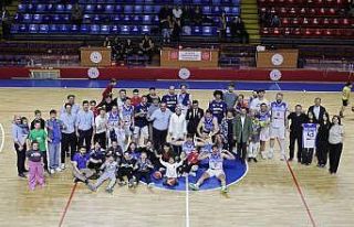 Kütahya Belediyespor’dan farklı galibiyet: 127-97