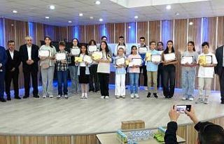 Kütahya’da gençler kitap okudu