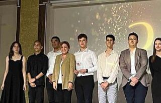 Lise öğrencileri ‘bağımlılığa’ kısa film...