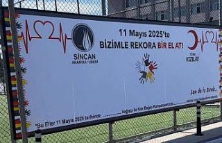 Liseli gençlerden kan bağışı rekoru