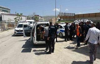 Malatya’da şantiye işçileri arasında taşlı...