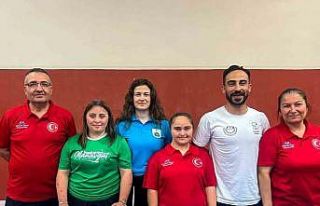 Manavgat Belediyespor’un özel sporcuları Antalya’da...