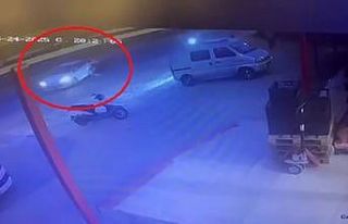 Manavgat’ta motosiklet otomobile çarptı: 1 yaralı