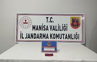 Manisa’da şüpheliden kağıda emdirilmiş uyuşturucu...