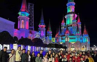 Manyaslı yıldız karateciler Antalya’dan madalyalarla...