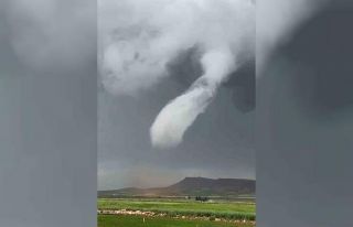 Mardin’de meydana gelen hortum kameraya yansıdı