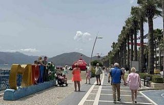 Marmaris’te kuvvetli rüzgar etkili oluyor