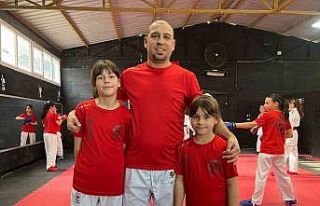 Maya ve Lara 8 dil biliyor, karetede dünya şampiyonluğunu...