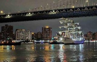 Meksika Donanması’na ait eğitim gemisi Brooklyn...