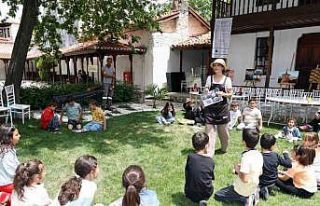 Menteşe Belediyesi ve EGET Vakfından çocuklara...