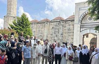 Mersin Tarsus’ta ilk hac kafilesi uğurlandı