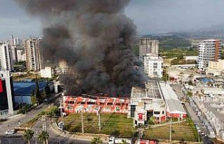Mersin’deki fabrika yangını sürüyor: Son durum...