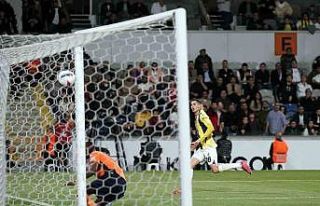 Mert Müldür’den bu sezon 3. gol sevinci