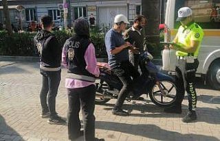 Motosikletlilere ceza yağdı