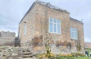 Muş’ta evin tavanı çöktü: 1 ölü