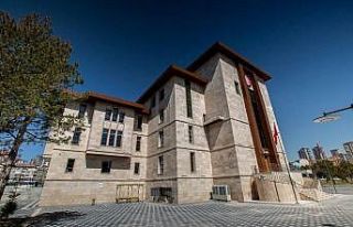 Niğde Valiliği’nden izinsiz yardım toplamaya...