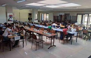 Niğde’de 19 Mayıs Satranç Turnuvası Tamamlandı