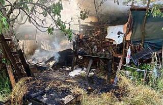 Odunluk alev alev yandı