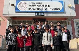 Öğrenciler adım adım hedefe