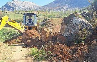 Onikişubat’ta yol çalışmaları
