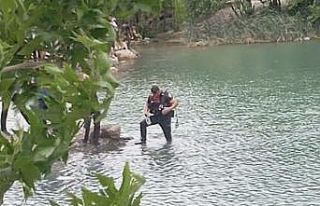 Osmaniye’de serinlemek için dereye giren çocuk...