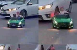 Otomobil çocuğun bindiği akülü araca çarptı:...