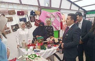 Özalp’te yılsonu sergisi