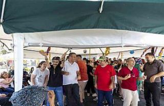 Özel bireyler nostaljik partide buluştu