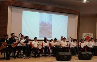 Özel bireyler, verdikleri konserle büyük alkış...