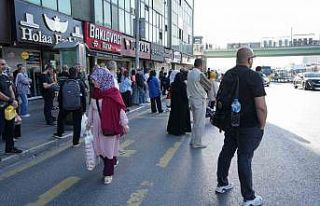 Özel halk otobüsleri kontak kapattı, vatandaşlar...