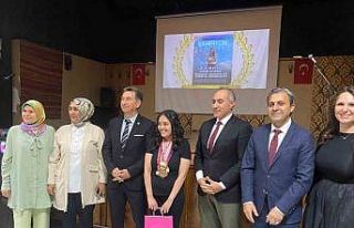 Özel öğrencilerden duygu dolu program