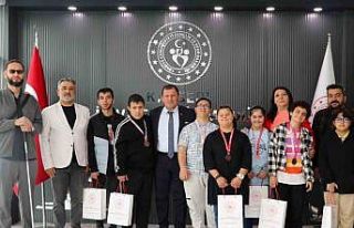 Özel şampiyonlardan özel ziyaret