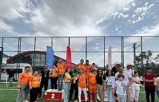Özel sporcular bocce turnuvası renkli görüntülere...