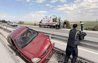 (ÖZEL) Sürücünün öldüğü kazayı arkadan gelen...