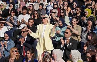 Pelitözü Gençlik Festivalinde üniversiteliler...