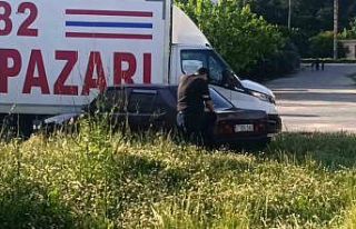 Polisin ‘dur’ ihtarına uymayıp kaçan otomobil...