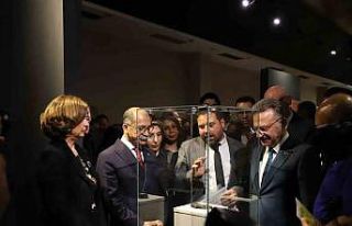 Prof. Dr. Türkteki’nden araştırma ekibine teşekkür